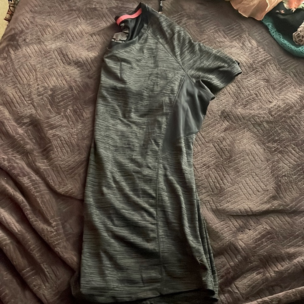 Women’s. T-shirt. Sportswear. Extra large. 100% polyester